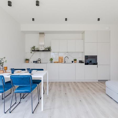 Superapart Herbu Janina 4, Wilanow, Szpital Medicover, Paley, Parking Варшава Экстерьер фото